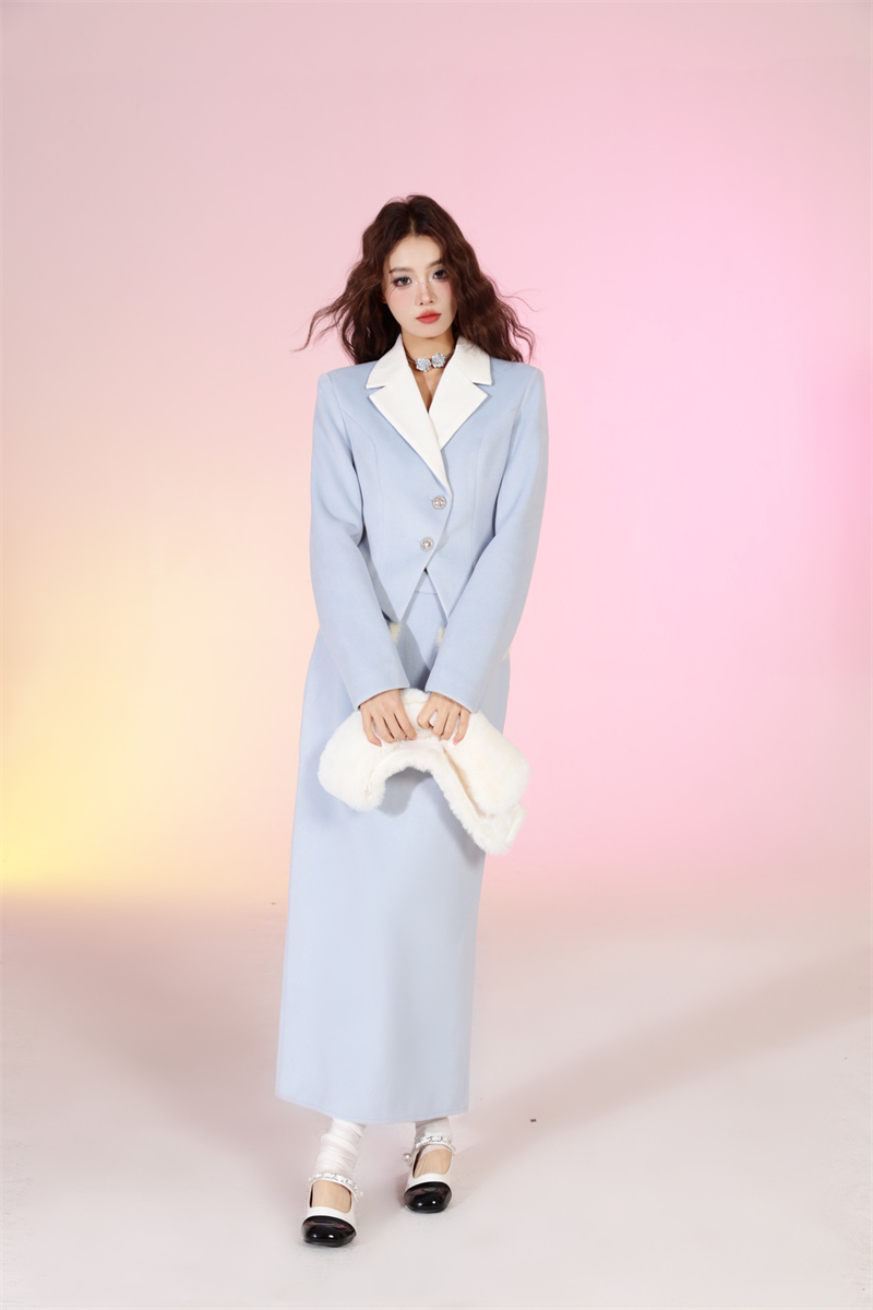 Elegant Tweed Set with Fur Collar and Mini Skirt for Women Winter - Image 5