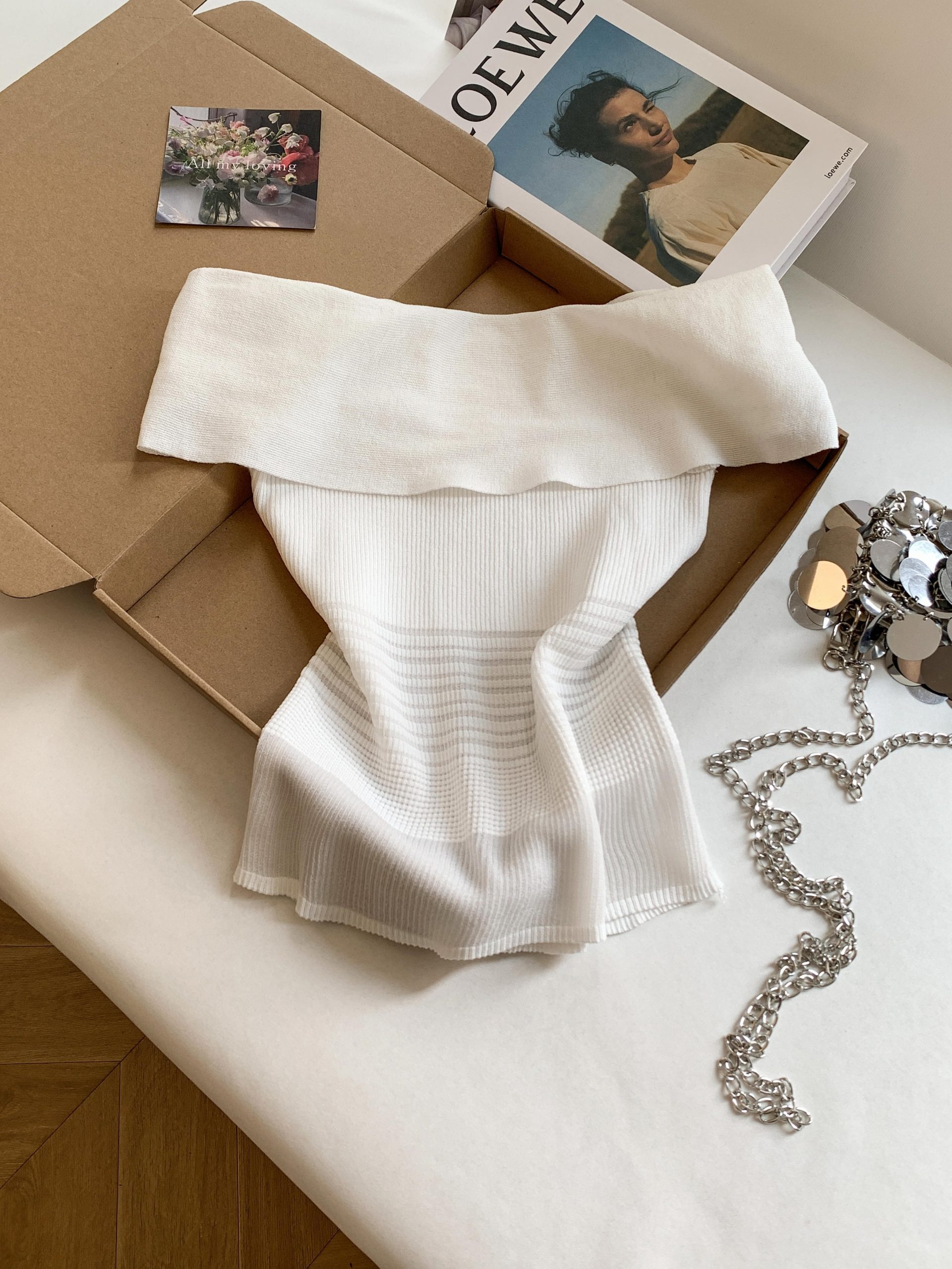 Korean Style One-Shoulder Ice Silk Knit Top for Women Summer New Slimming Off-Shoulder Shirt