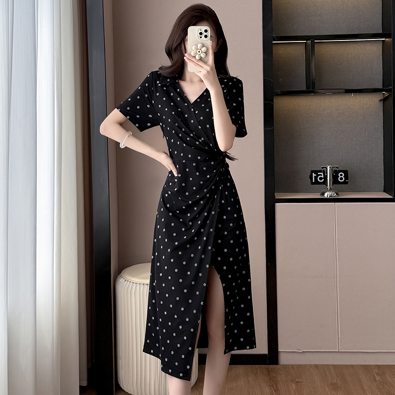 Plus Size Women's Printed V-Neck Short Sleeve Midi Dress with Slit Summer - Image 3