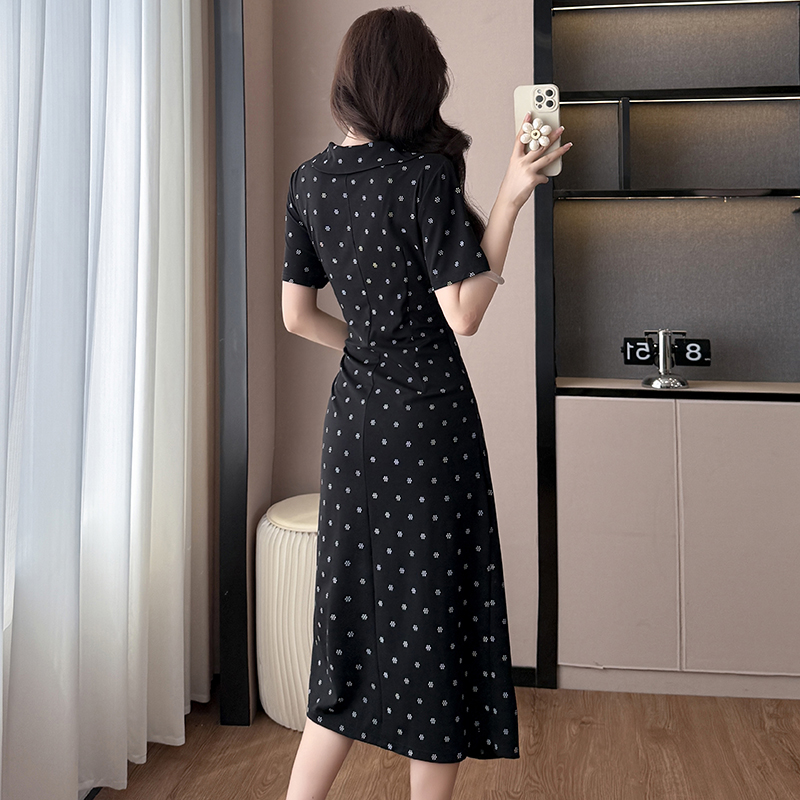 Plus Size Women's Printed V-Neck Short Sleeve Midi Dress with Slit Summer - Image 4