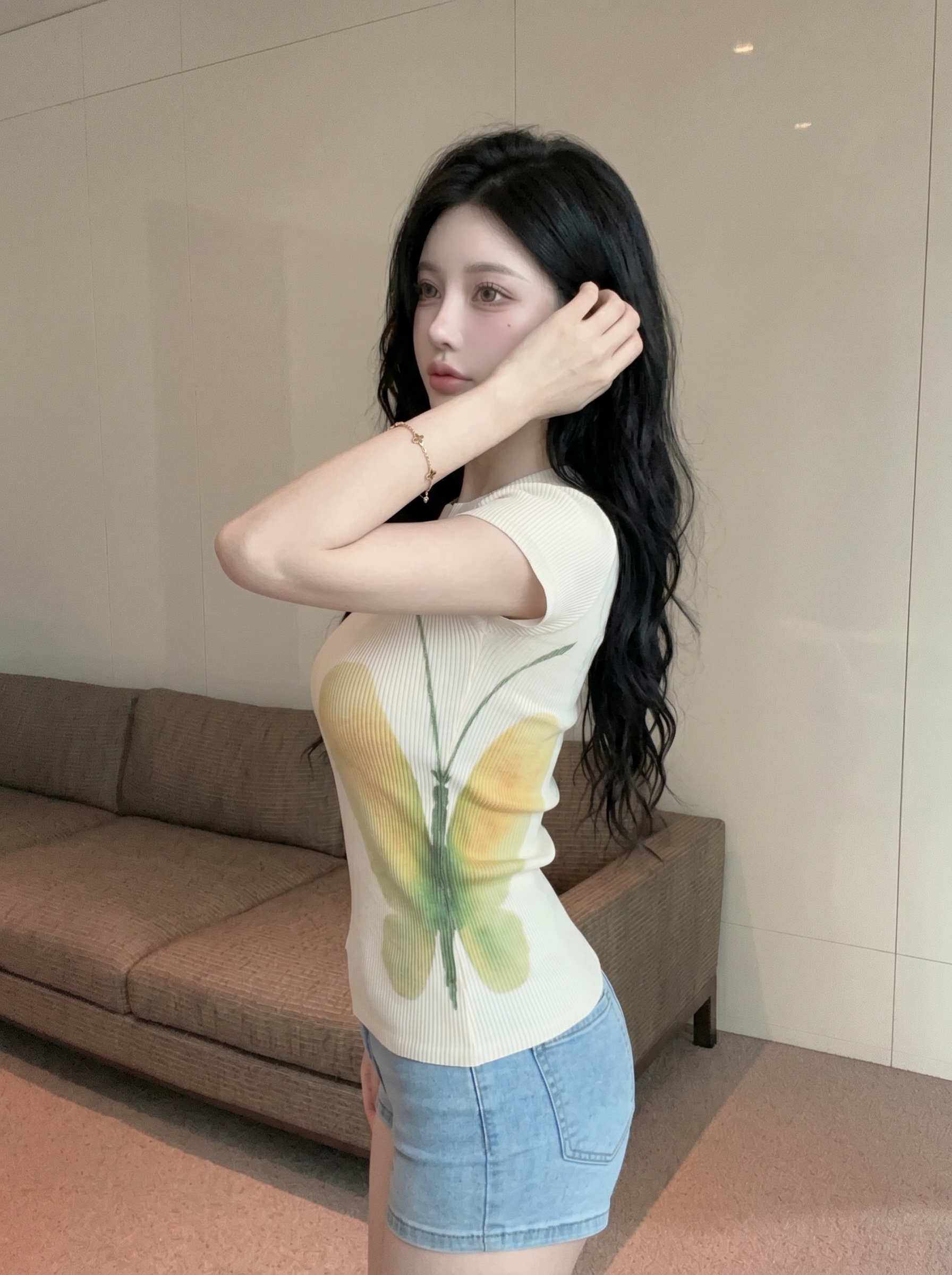 Sunflower Print Knit Top for Women Slim Fit Round Neck Summer - Image 4